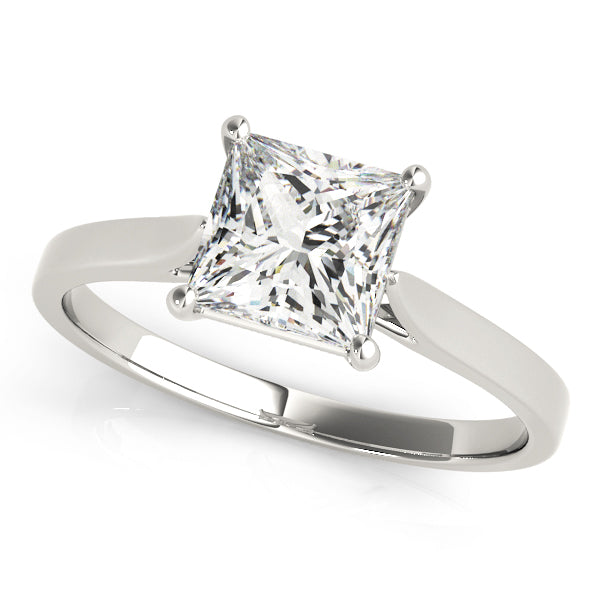 Windsor Princess Cut Tappered Engagement Ring