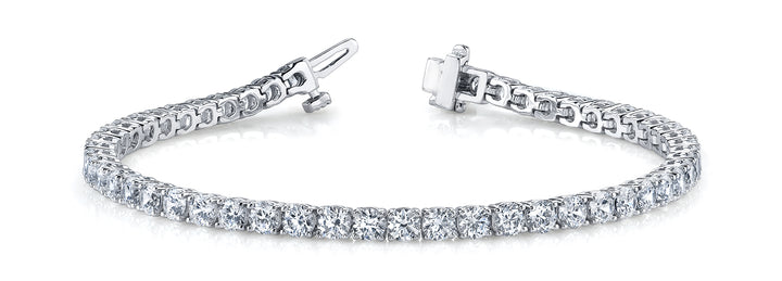 Westminster In Line Prong Set Bracelet in Platinum
