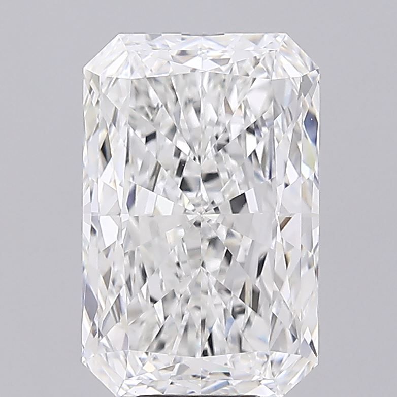3.01CT Radiant Cut Lab Grown Diamond E | VVS1 | IGI Certified